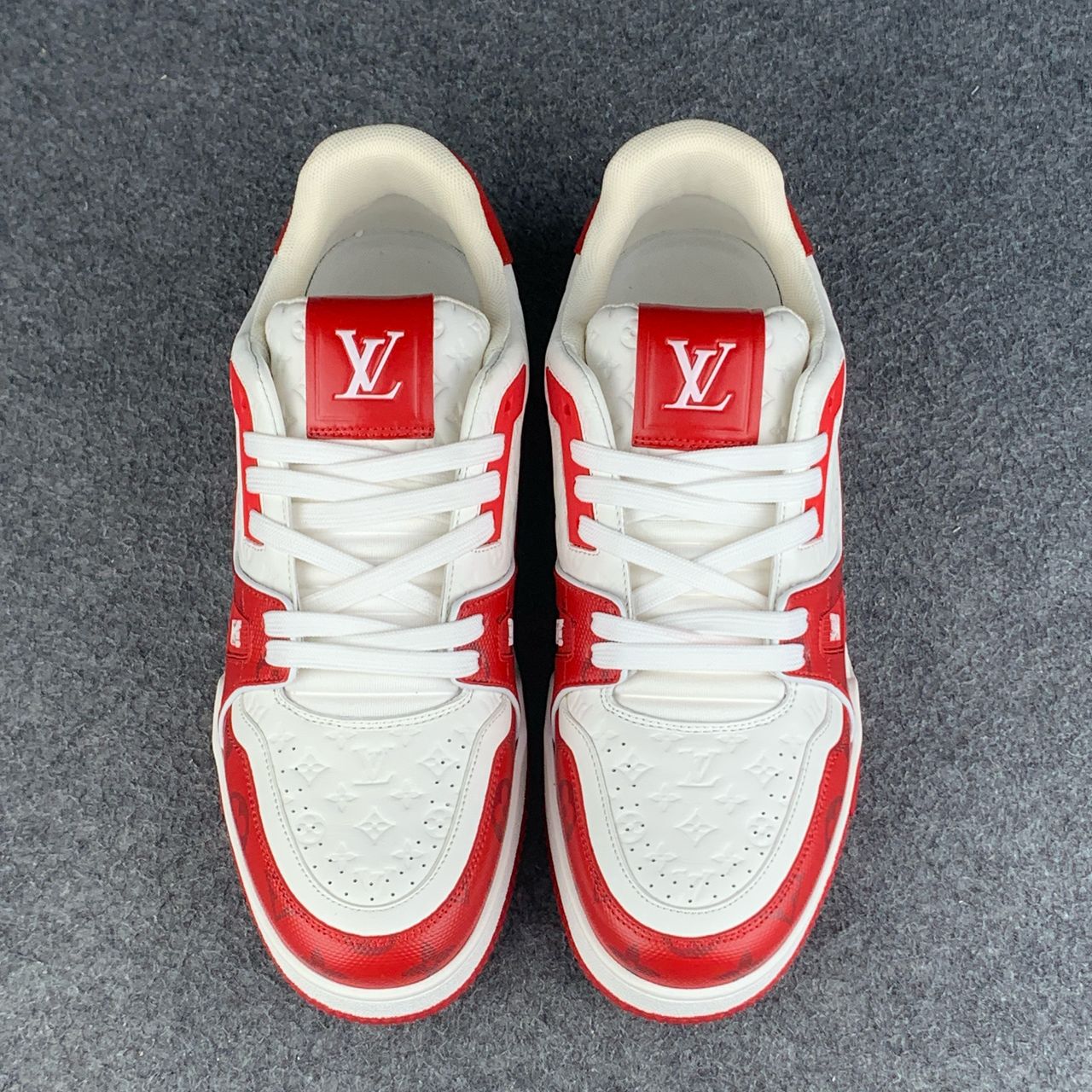 LV Trainer Low '#54 Signature 'Red White'