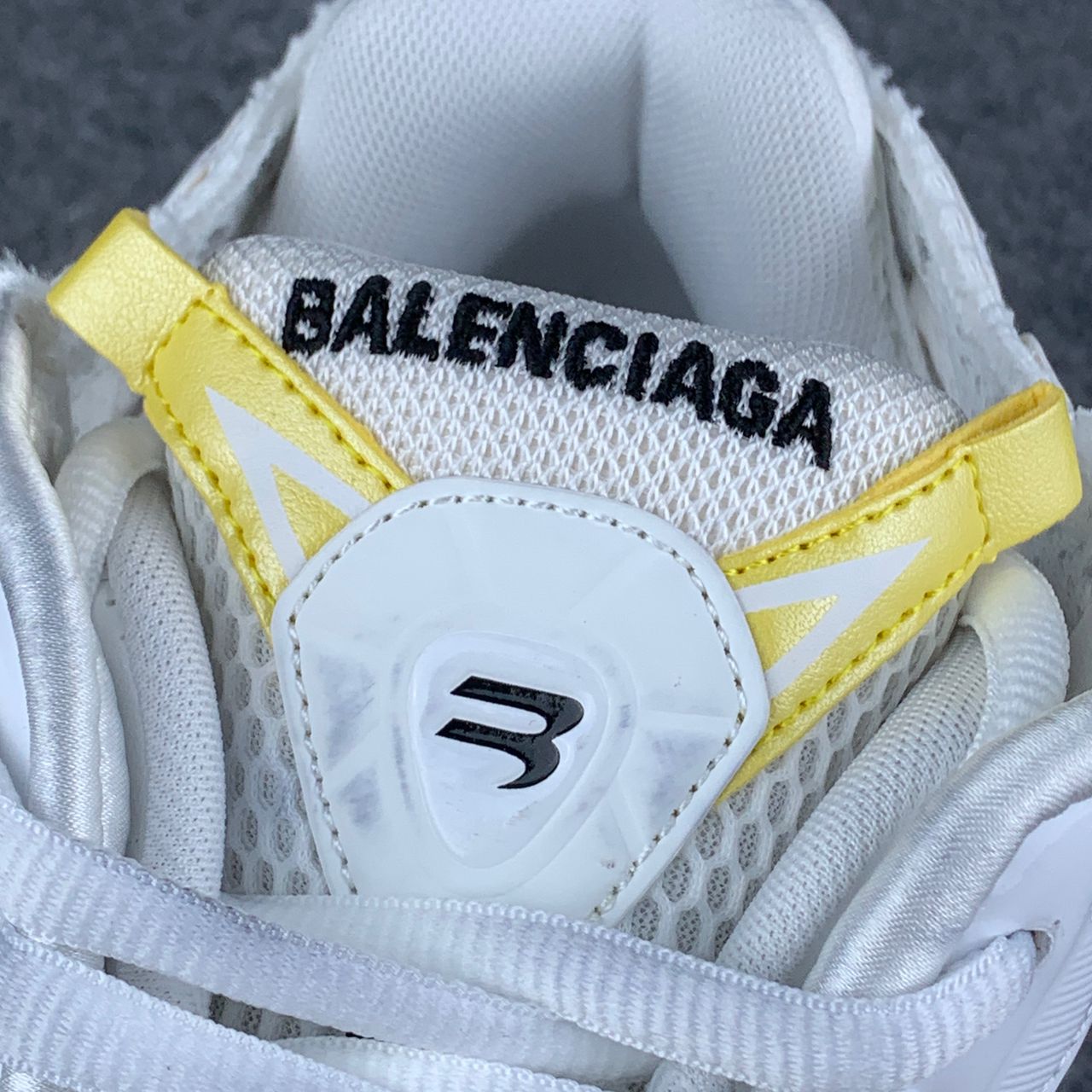 Balenciaga Runner Sneaker 'Worn-Out - White Multi-Color'