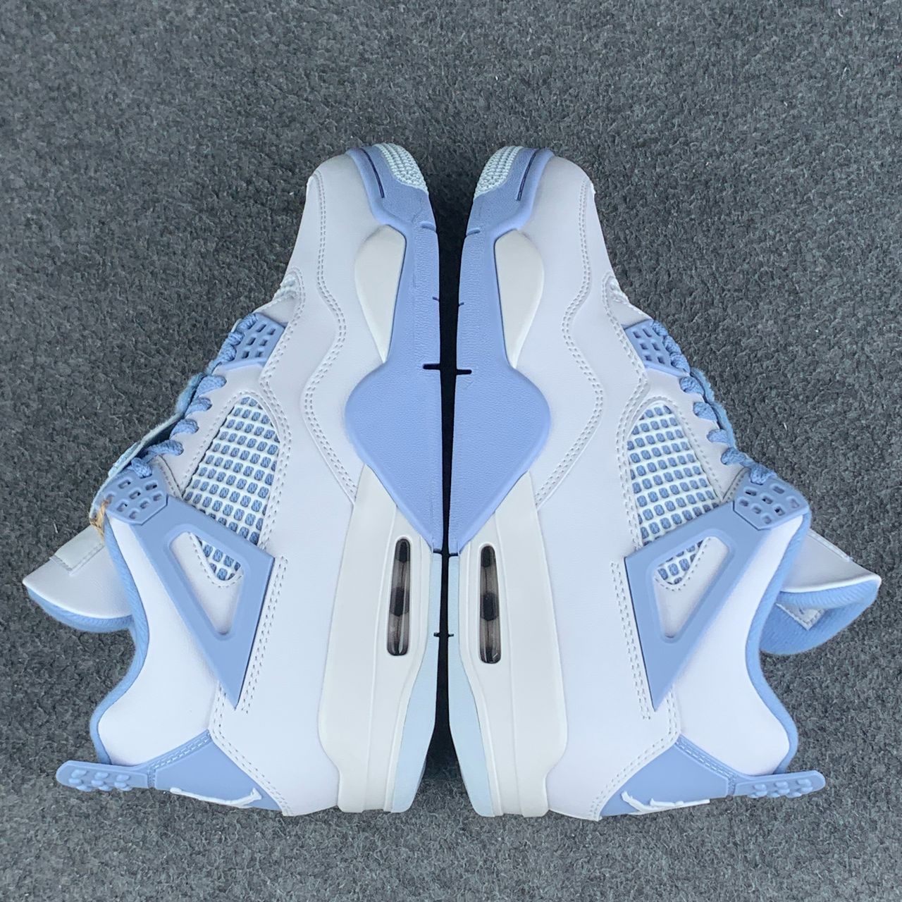 Wmns Air Jordan 4 Retro 'Forget Me Not'