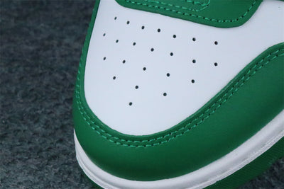 Off-White Out of Office 'Green White'