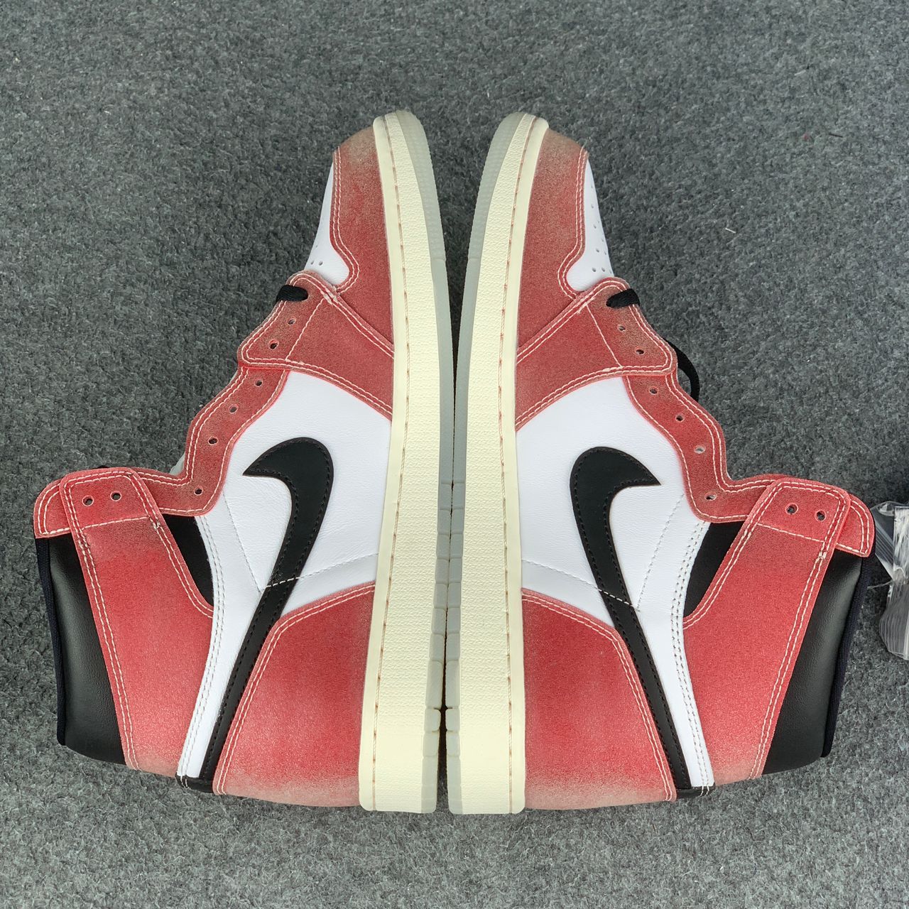 Trophy Room x Air Jordan 1 High OG SP 'Chicago'