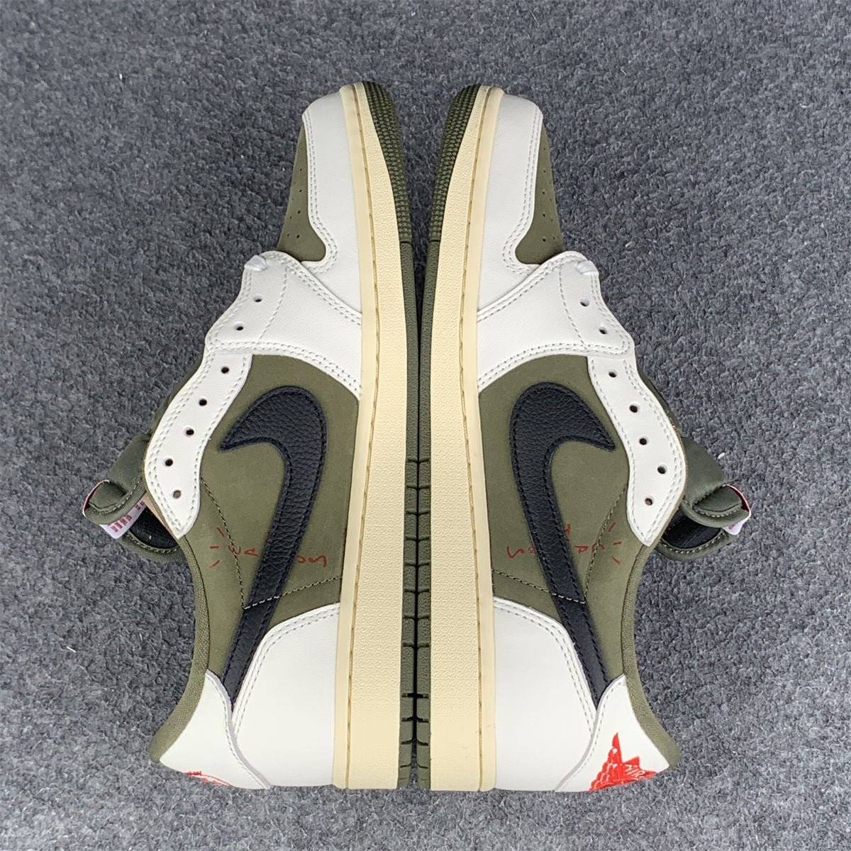 Travis Scott x Air Jordan 1 Retro Low OG SP 'Reverse Olive / Medium Olive' (B-GRADE VERSION)