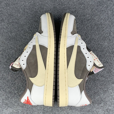 Travis Scott x Air Jordan 1 Retro Low OG 'Reverse Mocha' (B-Grade Version)