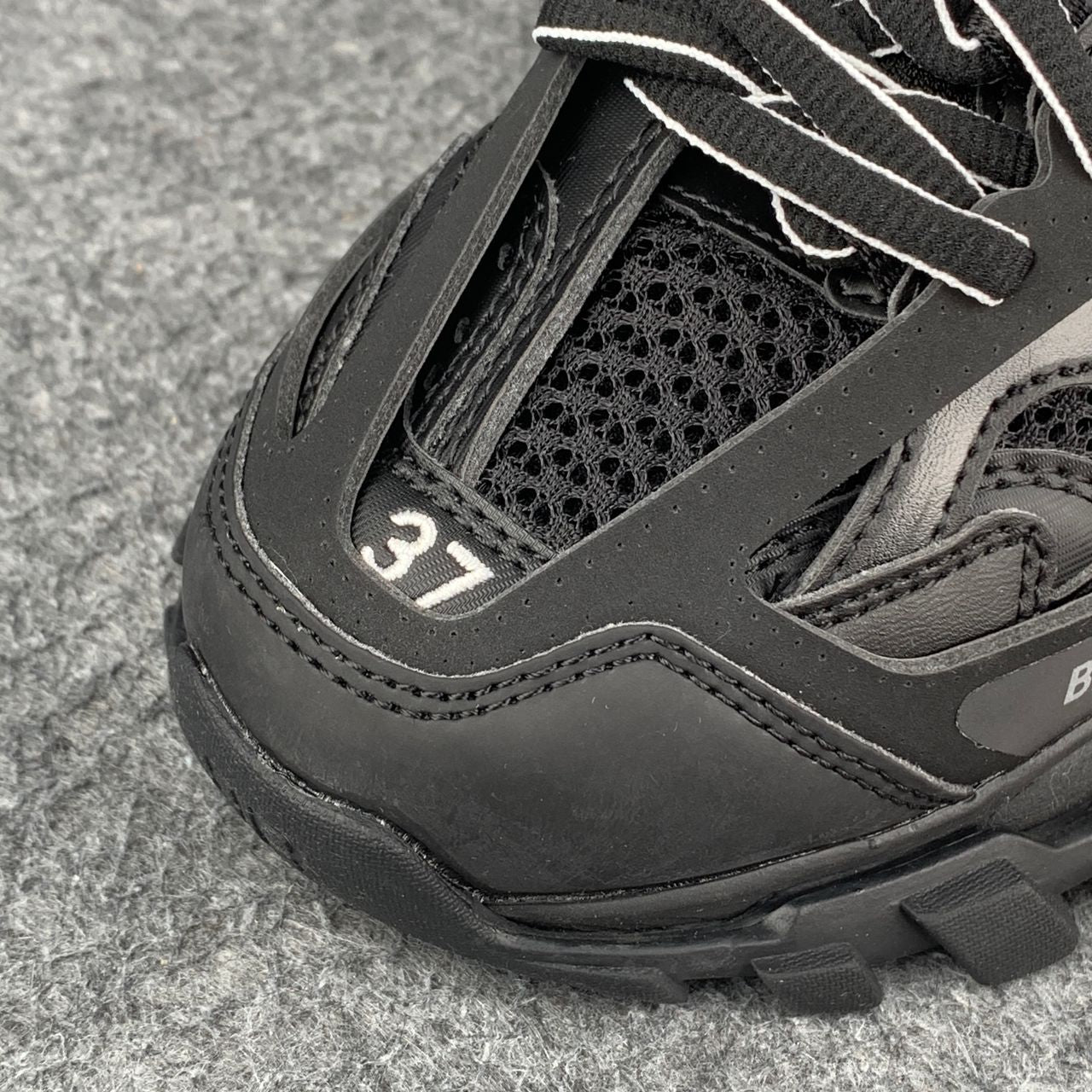 Balenciaga Wmns Track Trainer 'Triple Black'