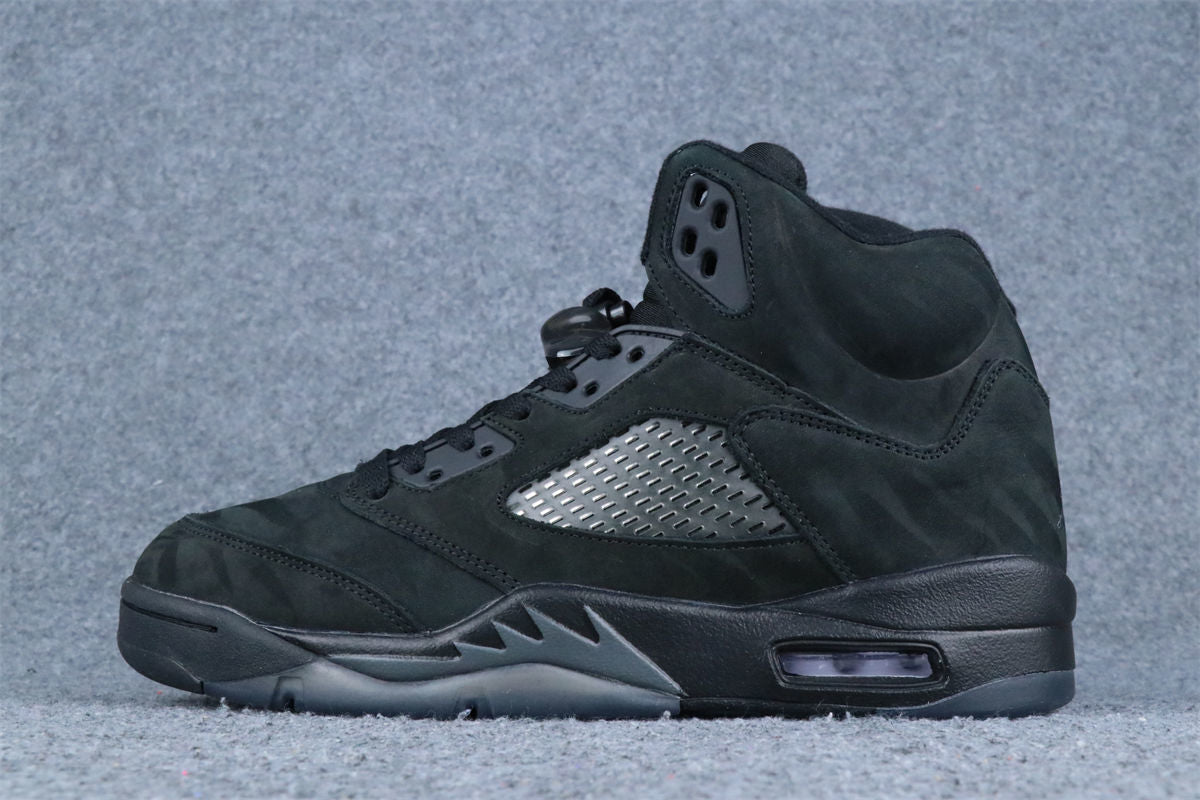 (Custom) Air Jordan 5 Retro “Black Cat”