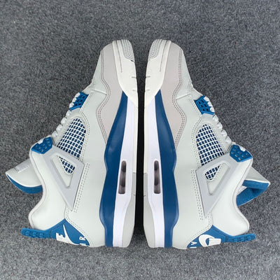 Air Jordan 4 Retro 'Military Blue' 2024