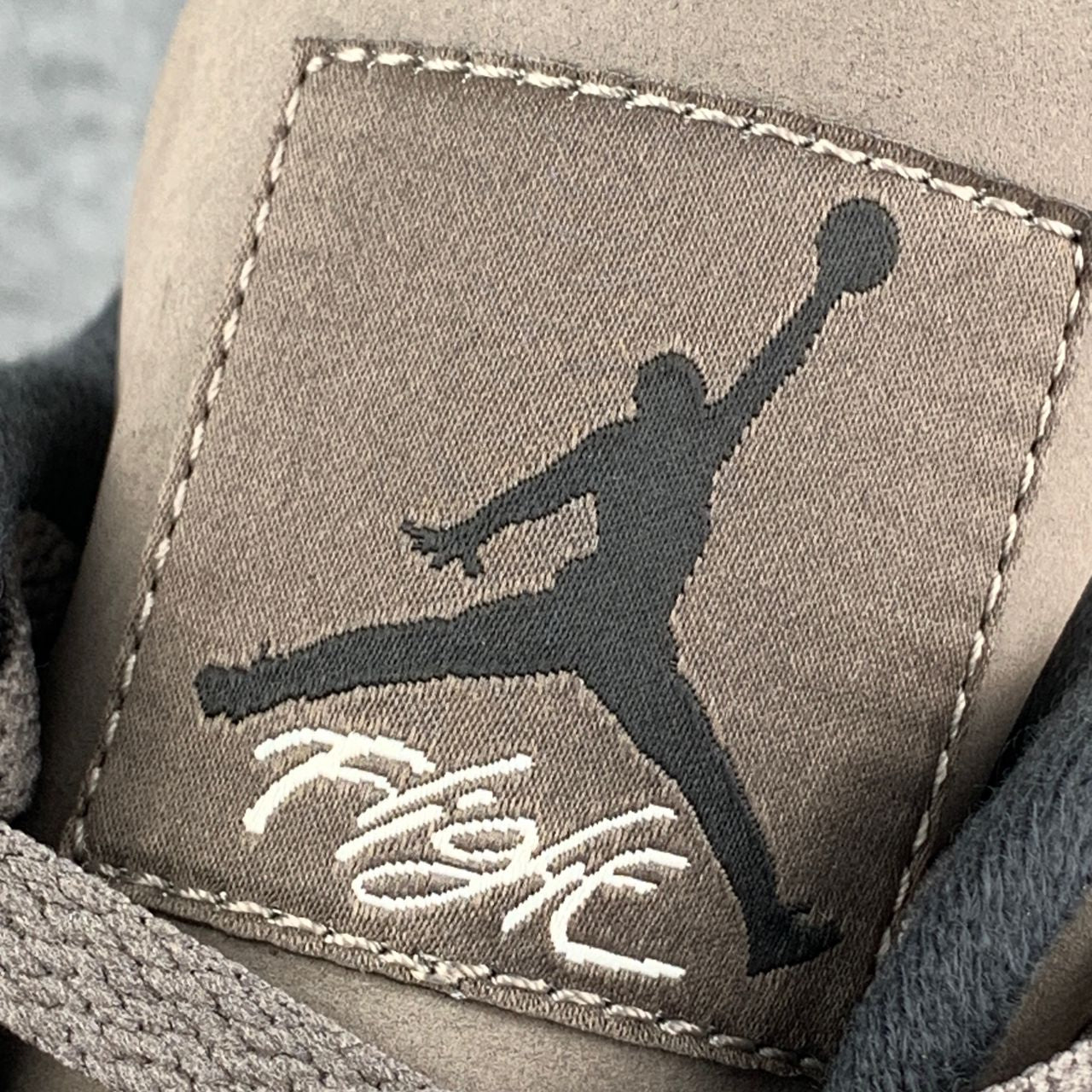 (EARLY LOOK) Air Jordan 4 Retro 'Cave Stone'