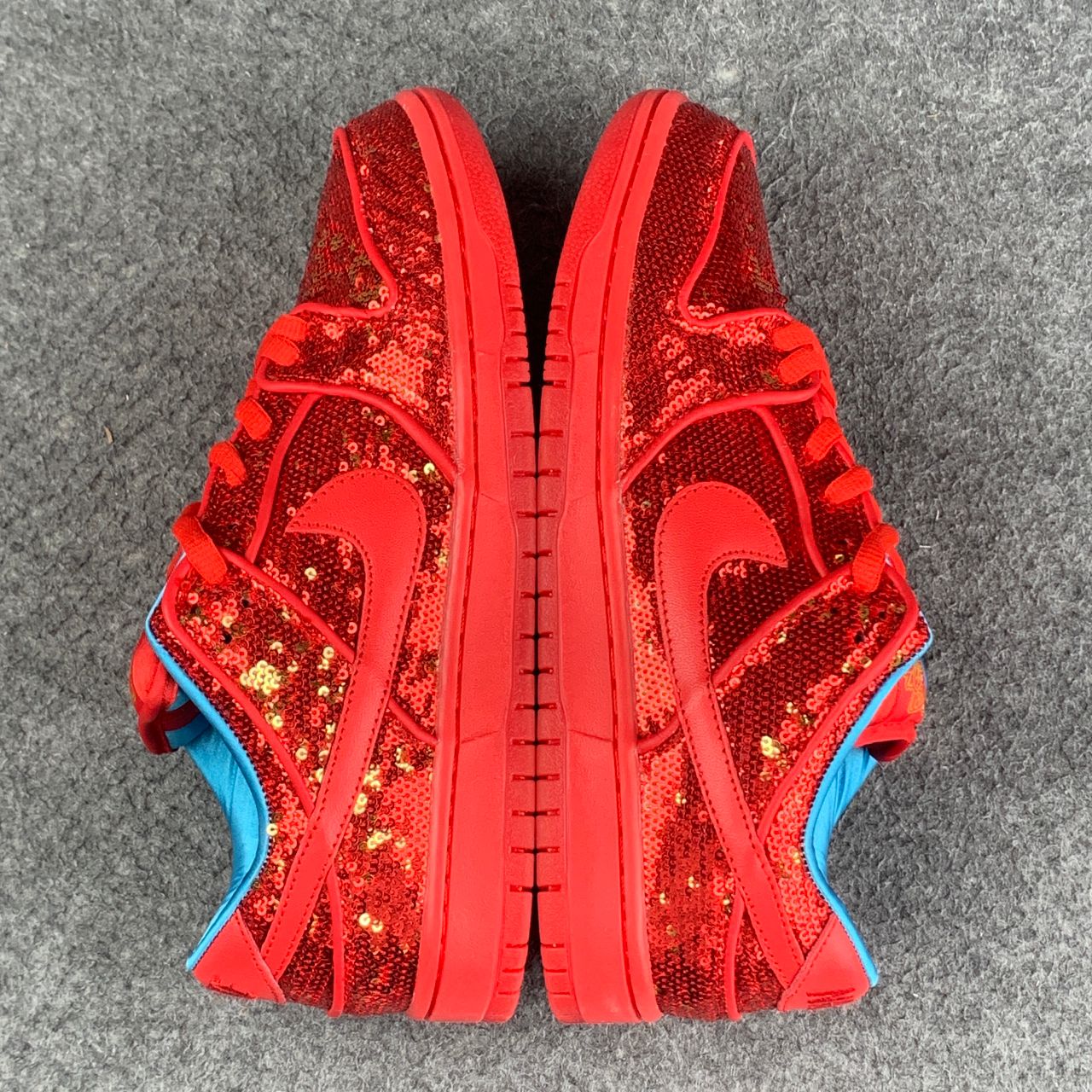 The Wizard of Oz x Dunk Low SB 'Ruby Red Slipper' Friends & Family