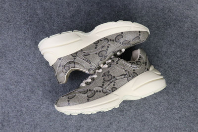 Rhyton 'Grey Monogram'