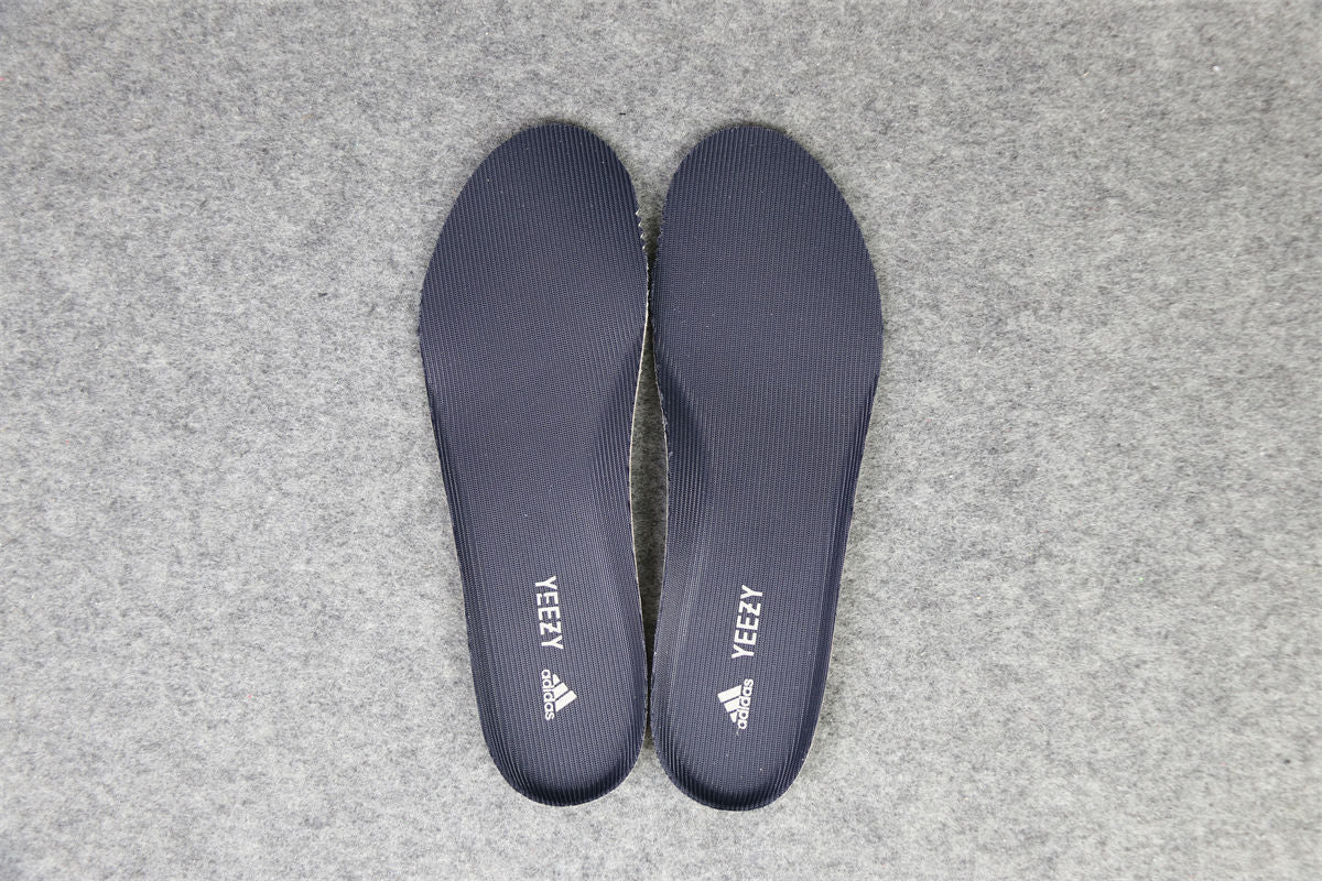 Yeezy Boost 700 V2 'Mauve'