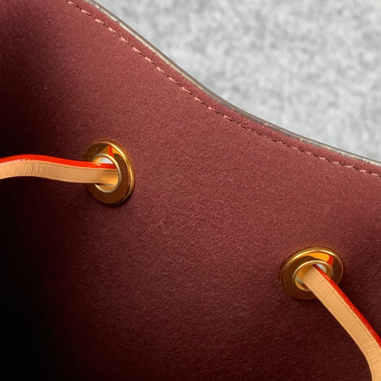 LV NéoNoé BB Monogram Canvas Bucket Bag (B-Grade)