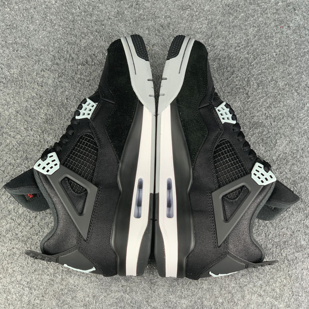 Air Jordan 4 Retro SE 'Black Canvas'