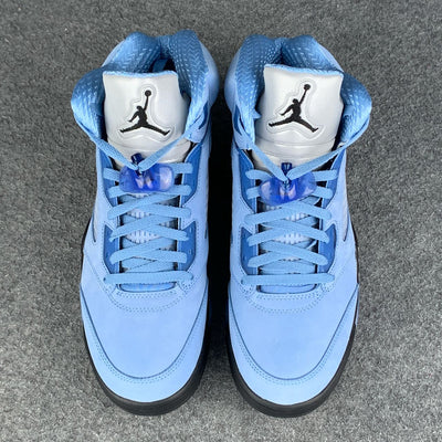 Air Jordan 5 Retro SE 'UNC'