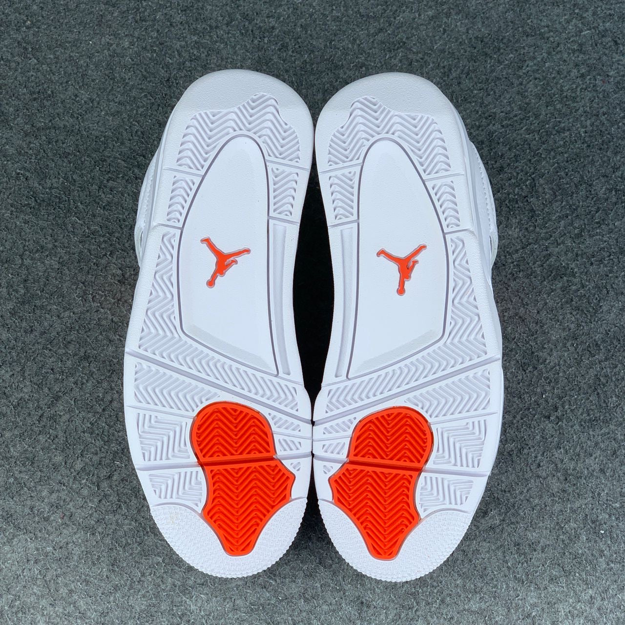 Air Jordan 4 Retro 'Orange Metallic'