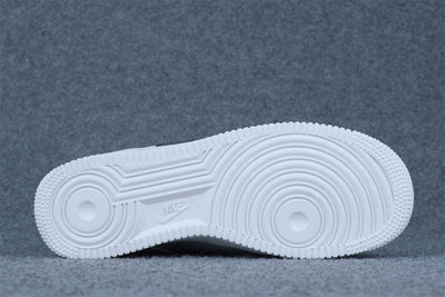 Air Force 1 '07 LV8 'Overbranding'