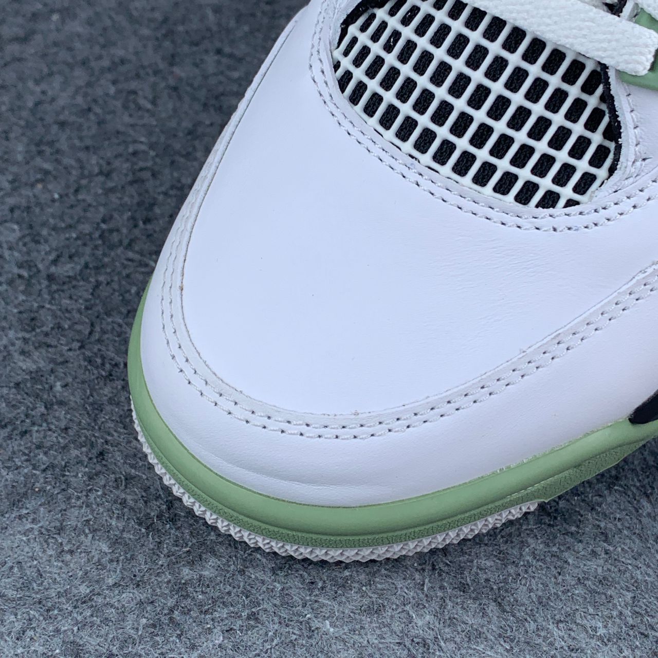 Wmns Air Jordan 4 Retro 'Seafoam'