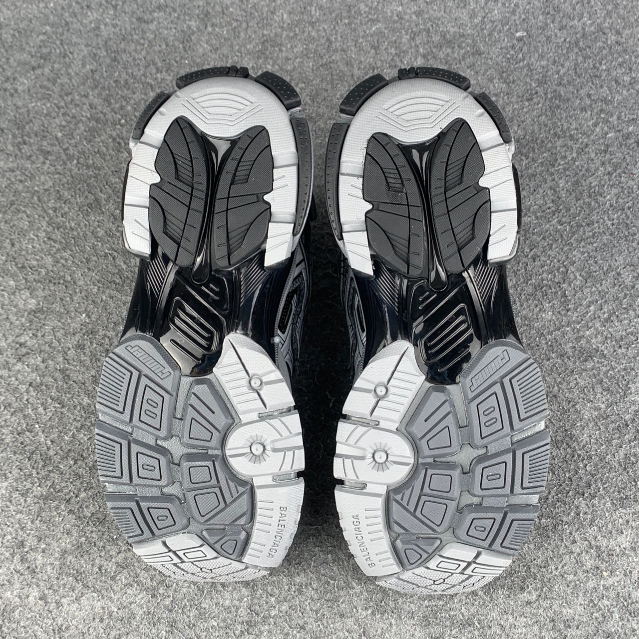 Balenciaga Runner Sneaker 'Dark Grey Black'