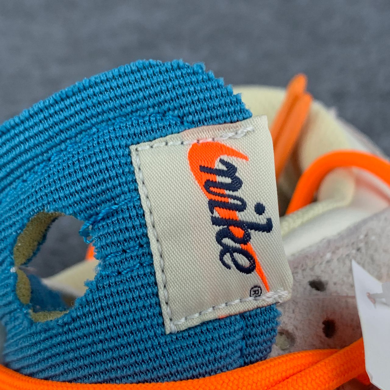Off-White x Dunk Low 