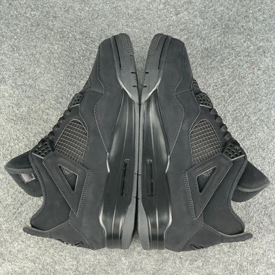 Jordan 4 Retro schwarze Katze (2020)