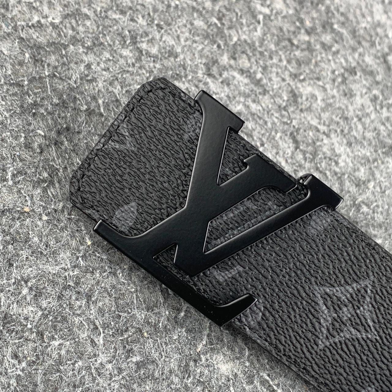 LV Initiales 40mm Belt ‘Matte Black’