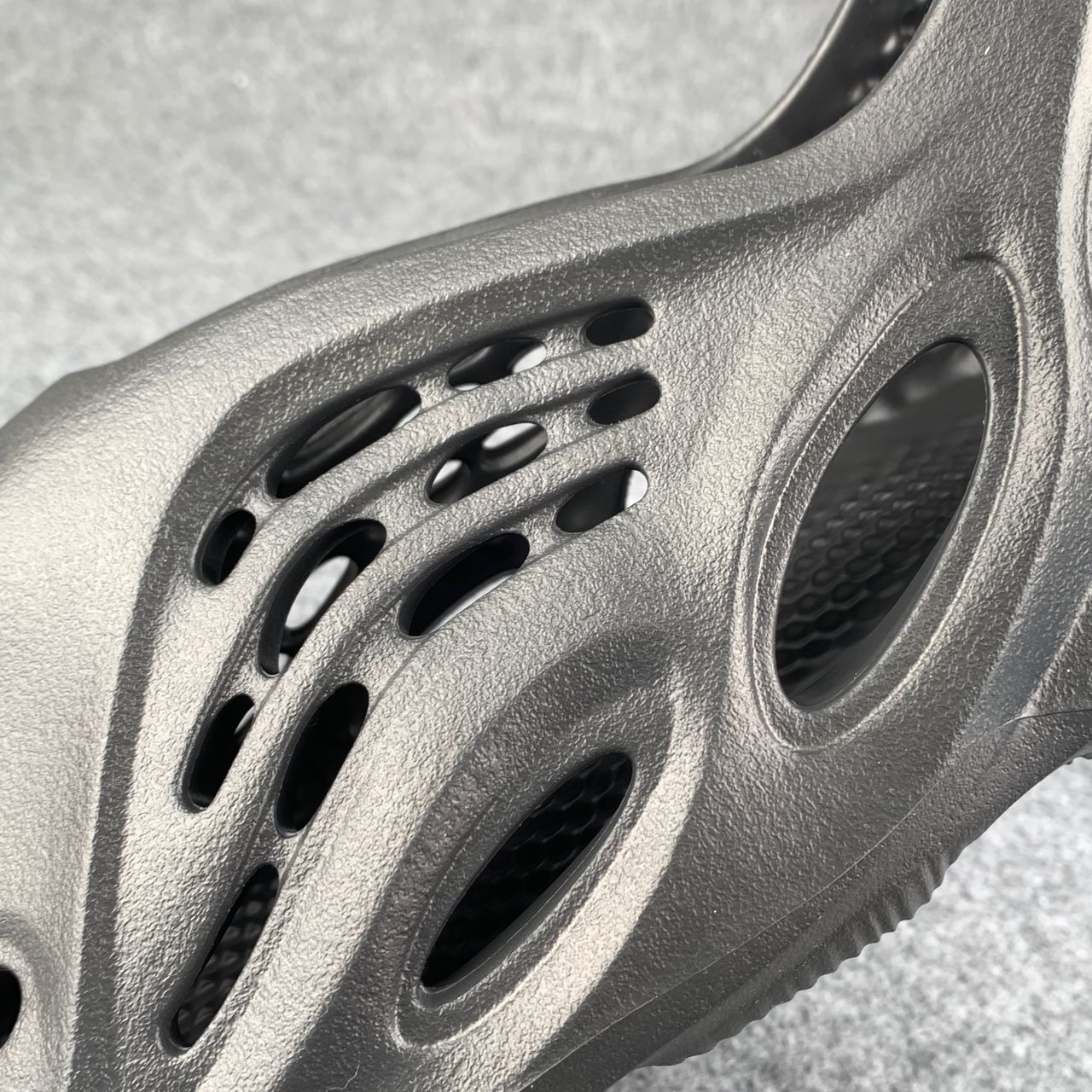 Yeezy Foam Runner 'Onyx'