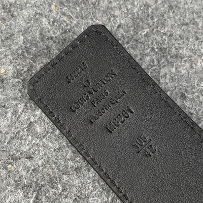 LV Initiales 40mm Reversible Belt ‘Light Grey’