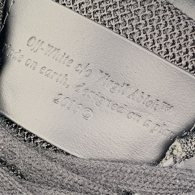 Off-White Out Of Office 'For Walking - Black White'