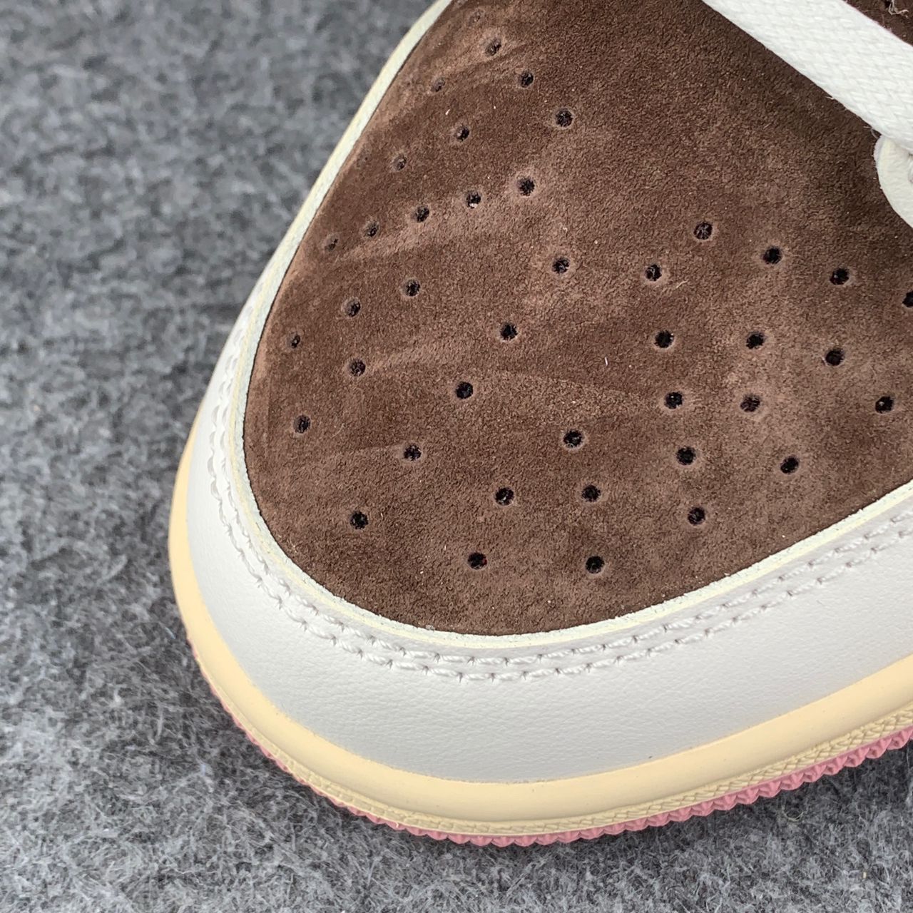 (Custom) Travis Scott x Air Jordan 1 Low OG Wmns 'Dark Pony'