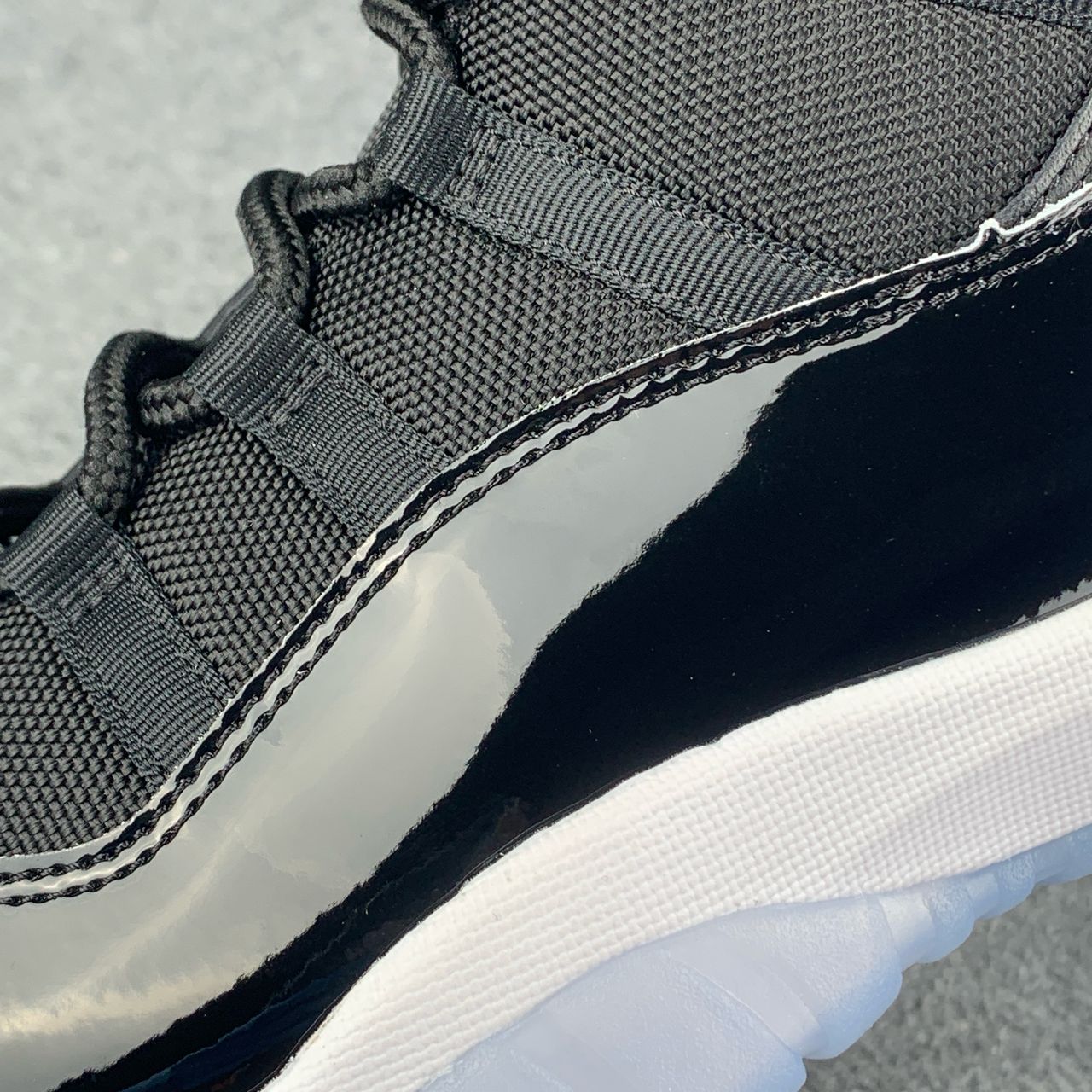 Air Jordan 11 Rétro 'Space Jam' 2016