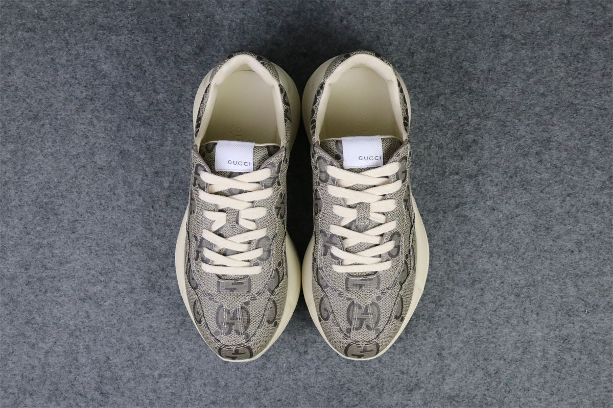 Rhyton 'Grey Monogram'