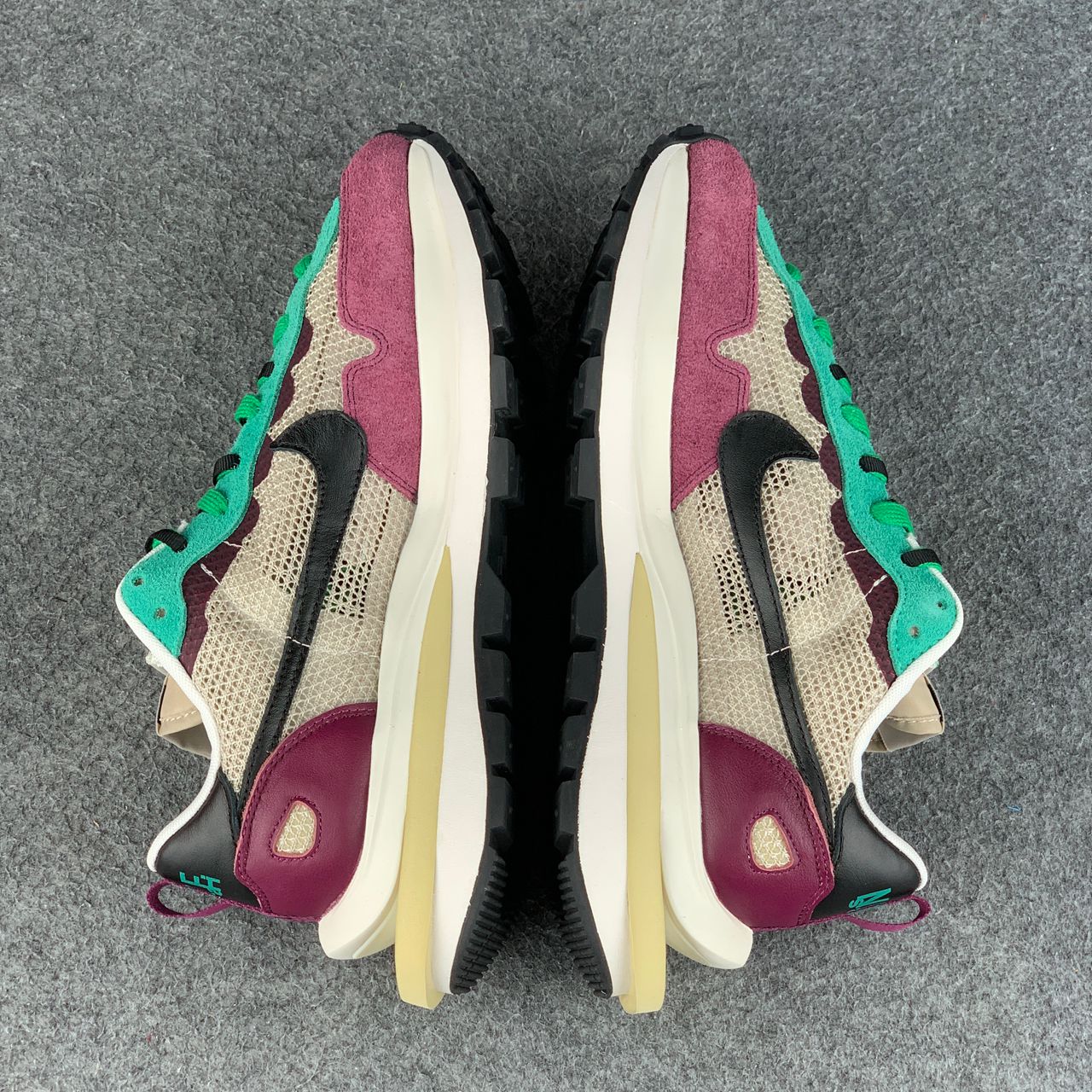 sacai x VaporWaffle SP 'Villain Red'
