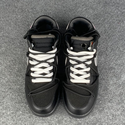 Gebroken wit x Dunk Low 'Lot 50 van 50' 
