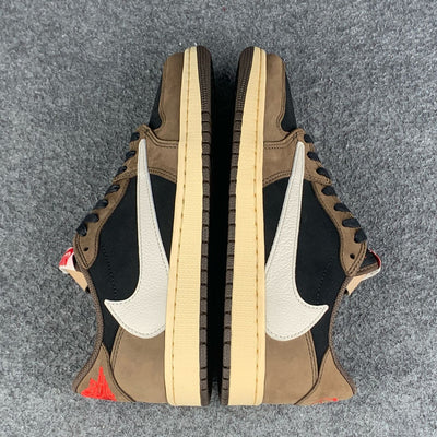 Travis Scott x Air Jordan 1 Low 'Mocha' (B-GRADE VERSION)