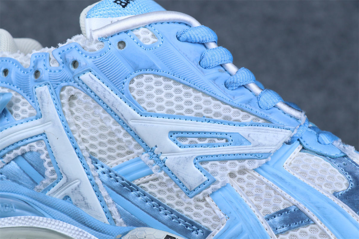 Balenciaga Wmns Runner Sneaker 'Light Blue'