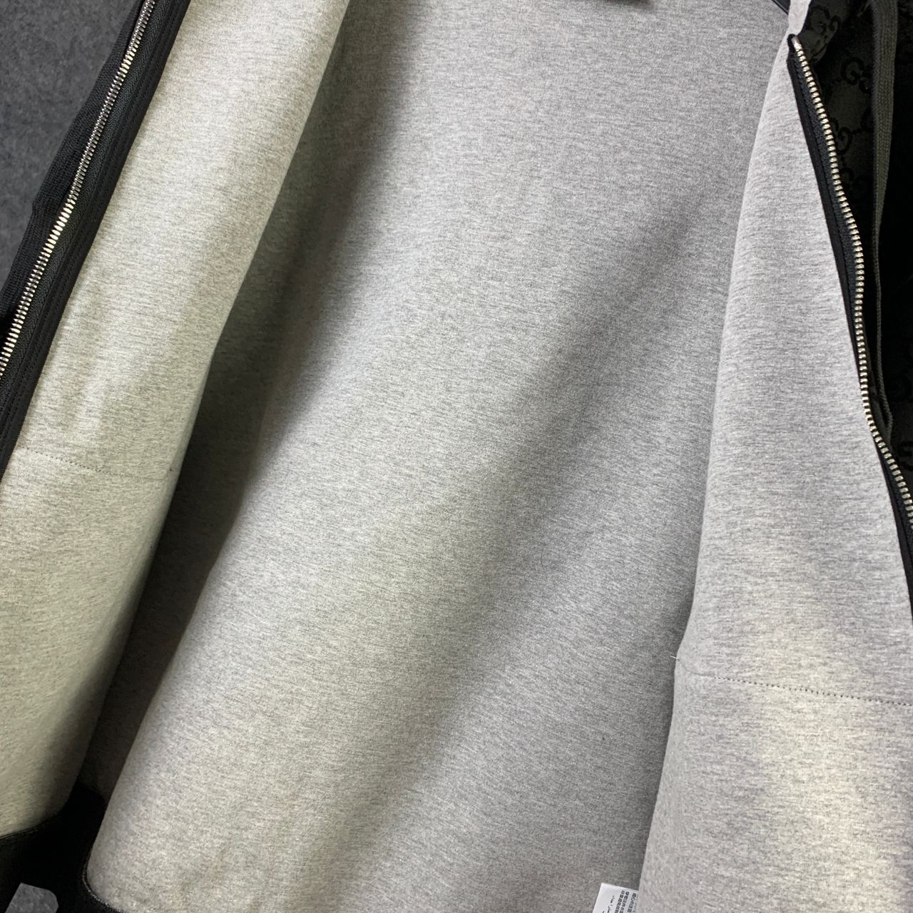 Gucci Zip up Hoodie