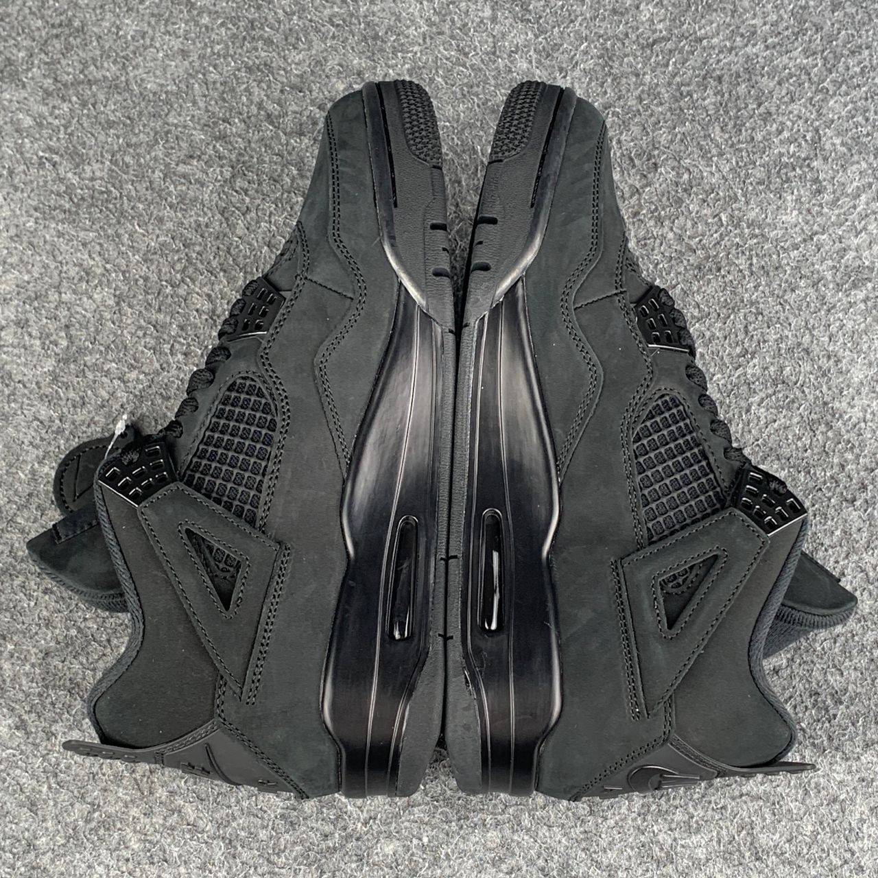 Air Jordan 4 Retro 'Black Cat' 2025