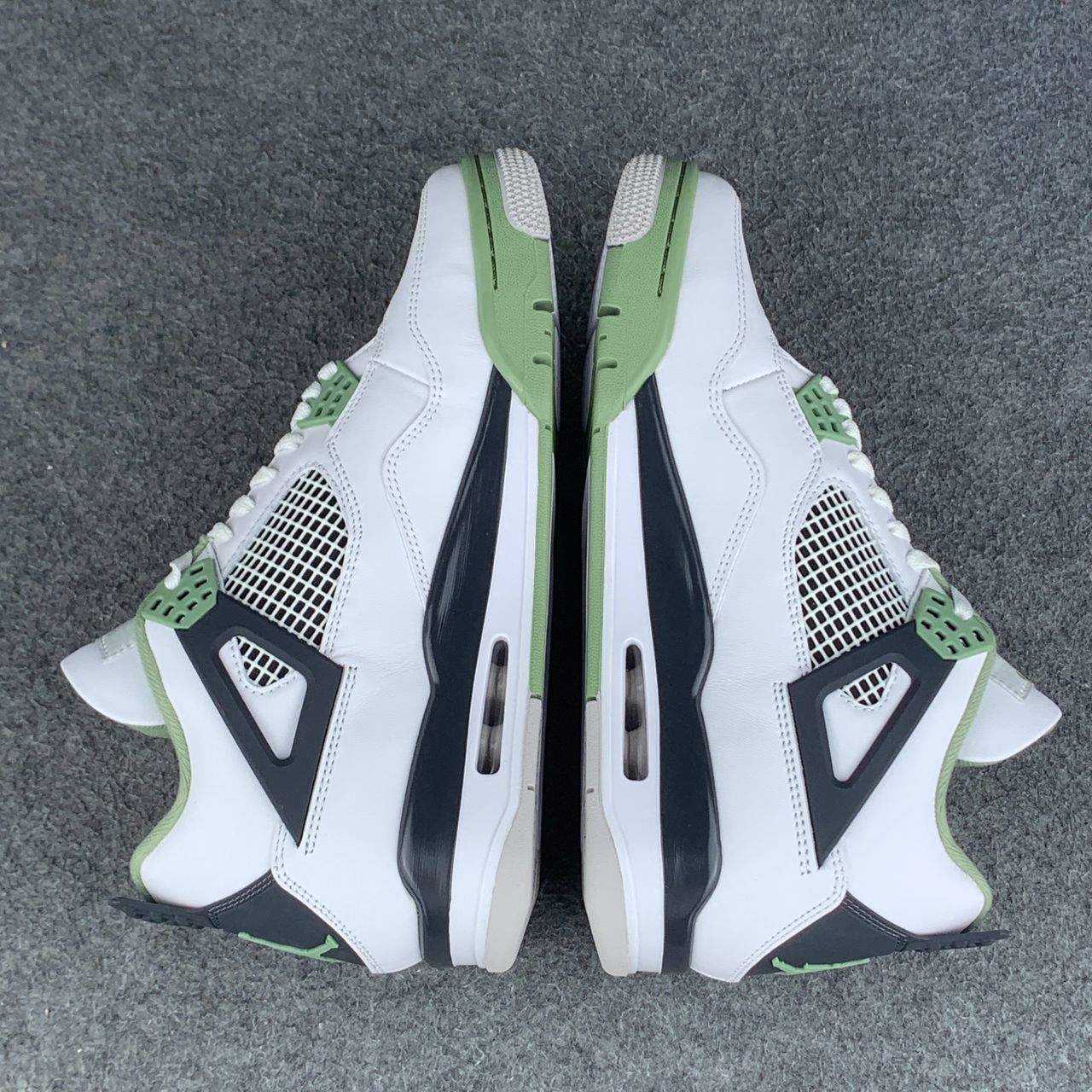 Wmns Air Jordan 4 Retro 'Seafoam'