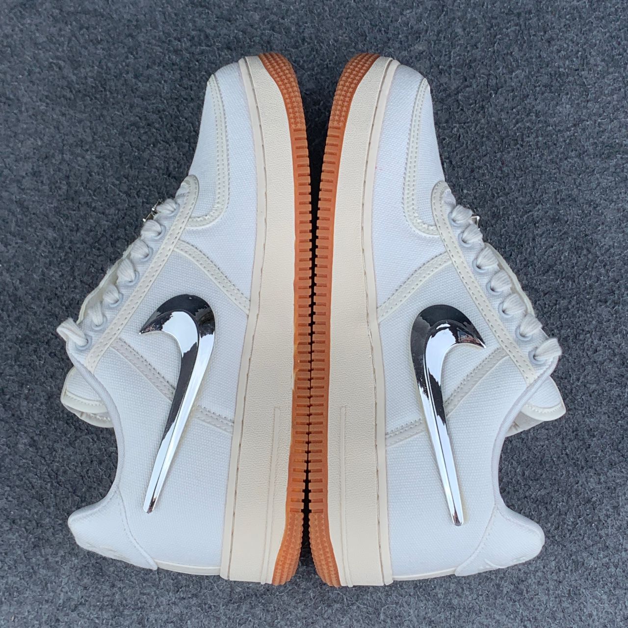 Travis Scott x Air Force 1 'Sail'