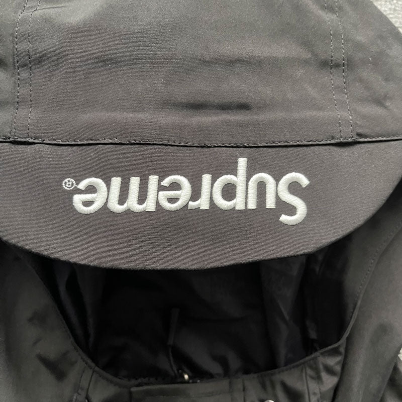 Supreme x The North Face Cargo Jacket