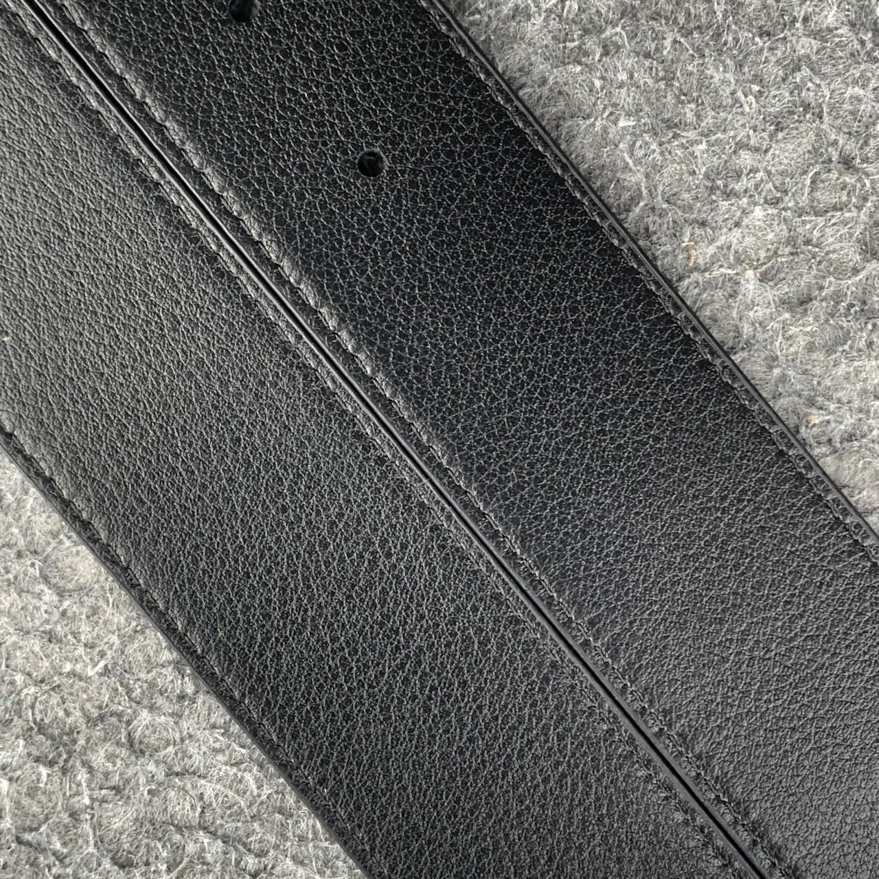 LV Shadow 40mm Reversible Belt ‘Black’