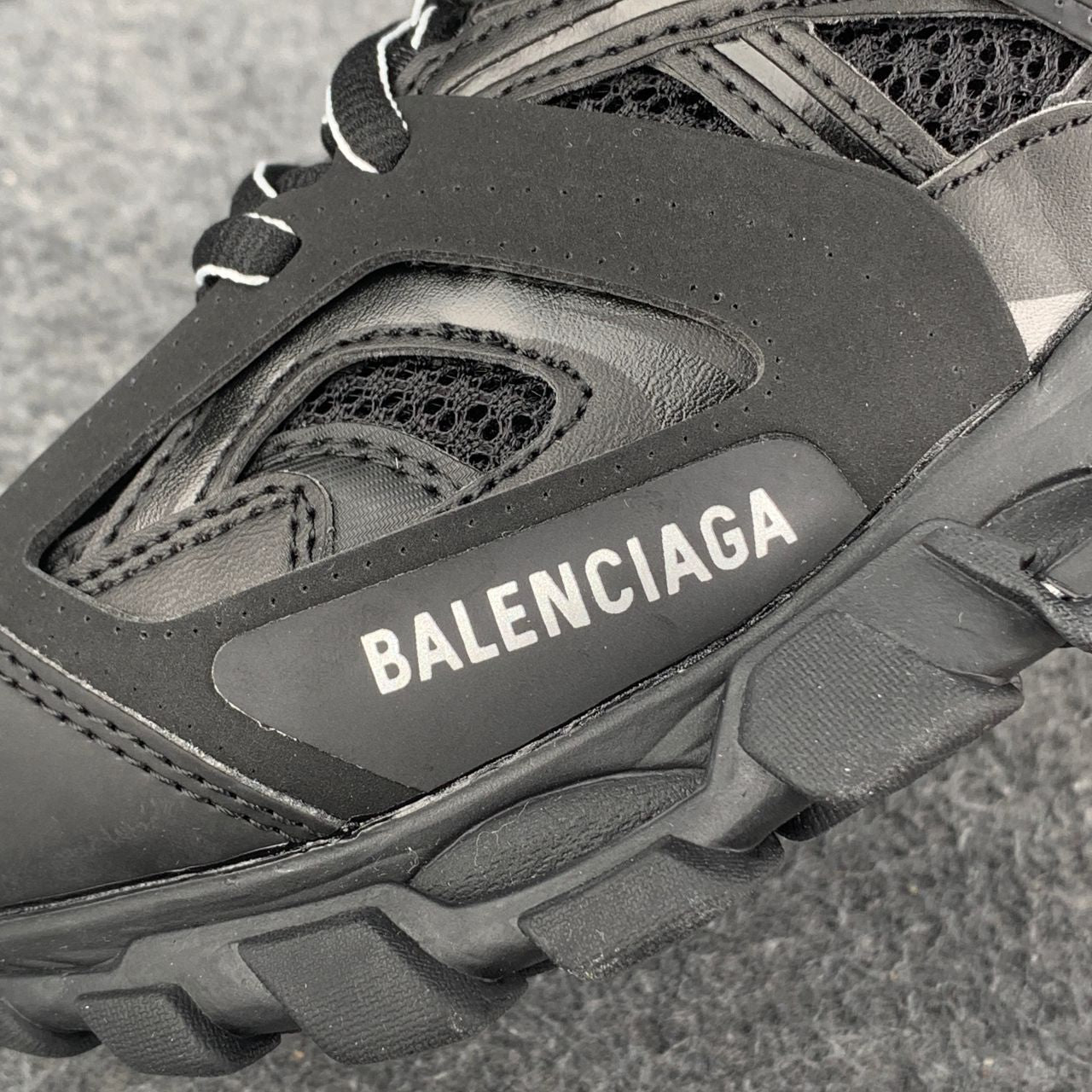 Balenciaga Wmns Track Trainer 'Triple Black'