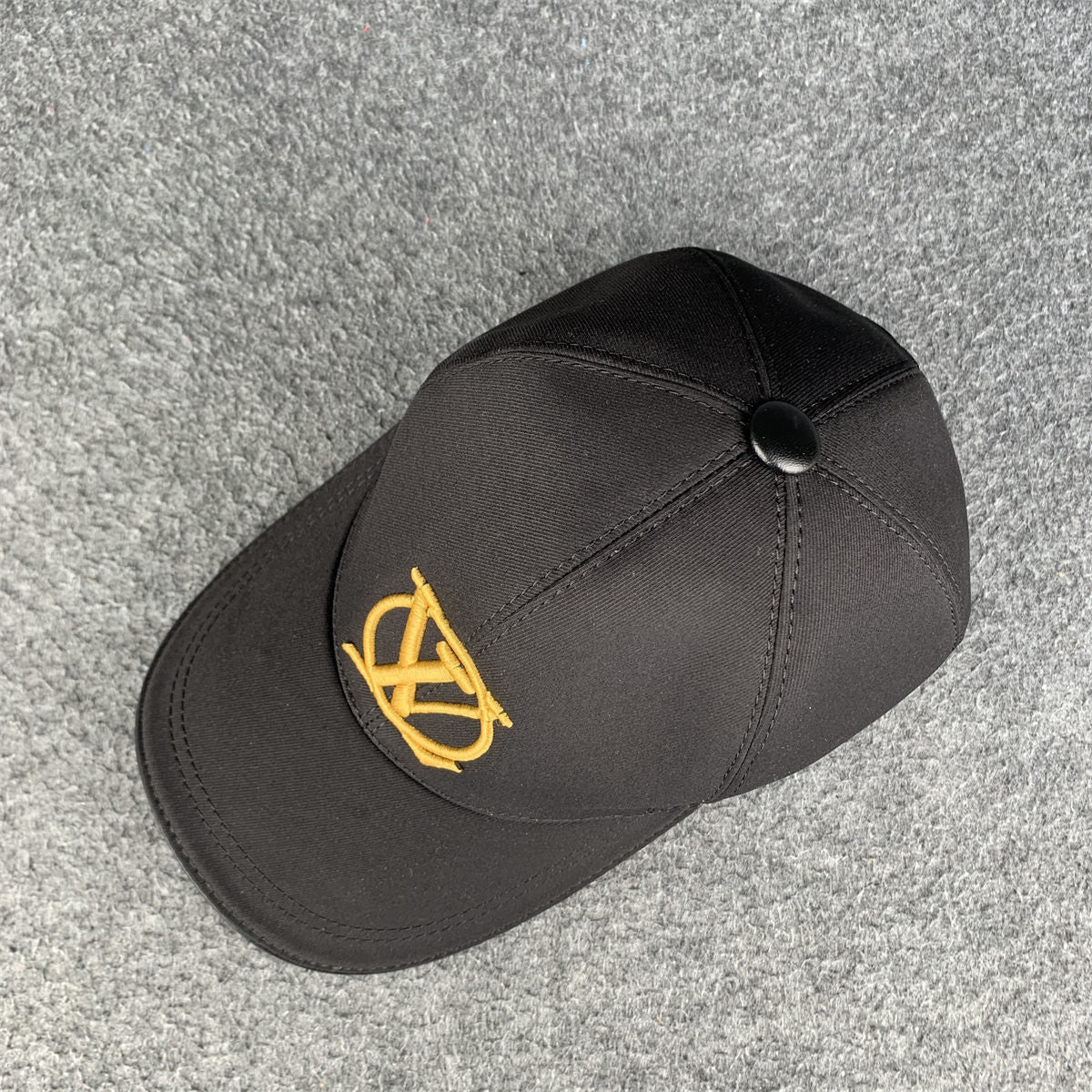 LV City Cap ‘Black/Yellow’