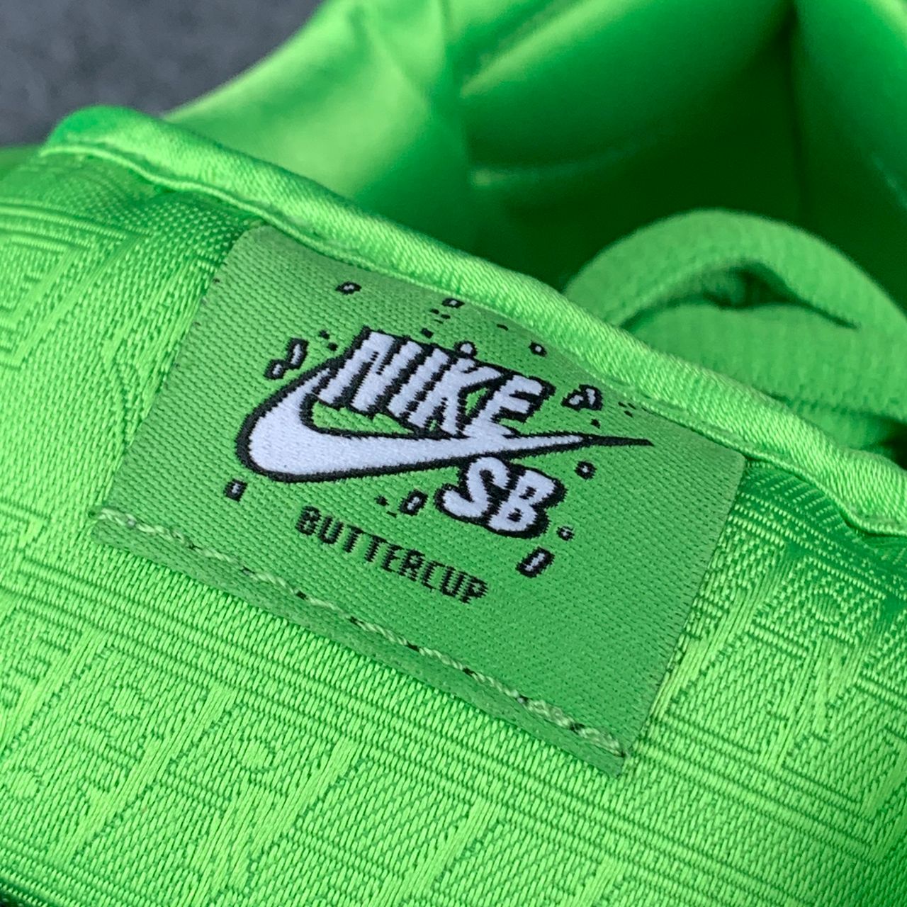 The Powerpuff Girls x Dunk Low Pro SB QS 'Buttercup'