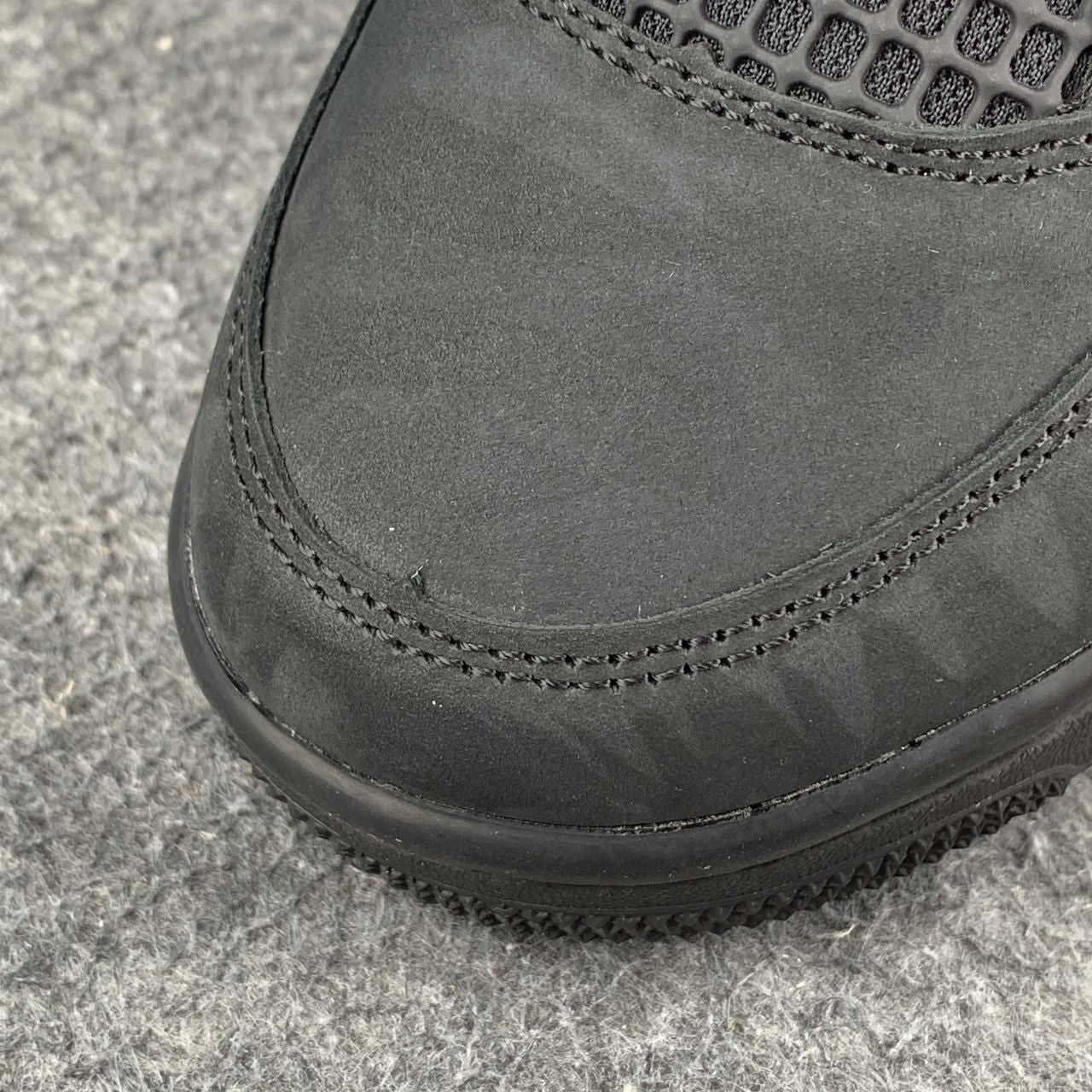 Air Jordan 4 Retro 'Black Cat' 2025