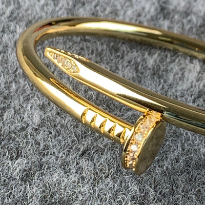 Juste un Clou Bracelet in Yellow Gold with Diamonds