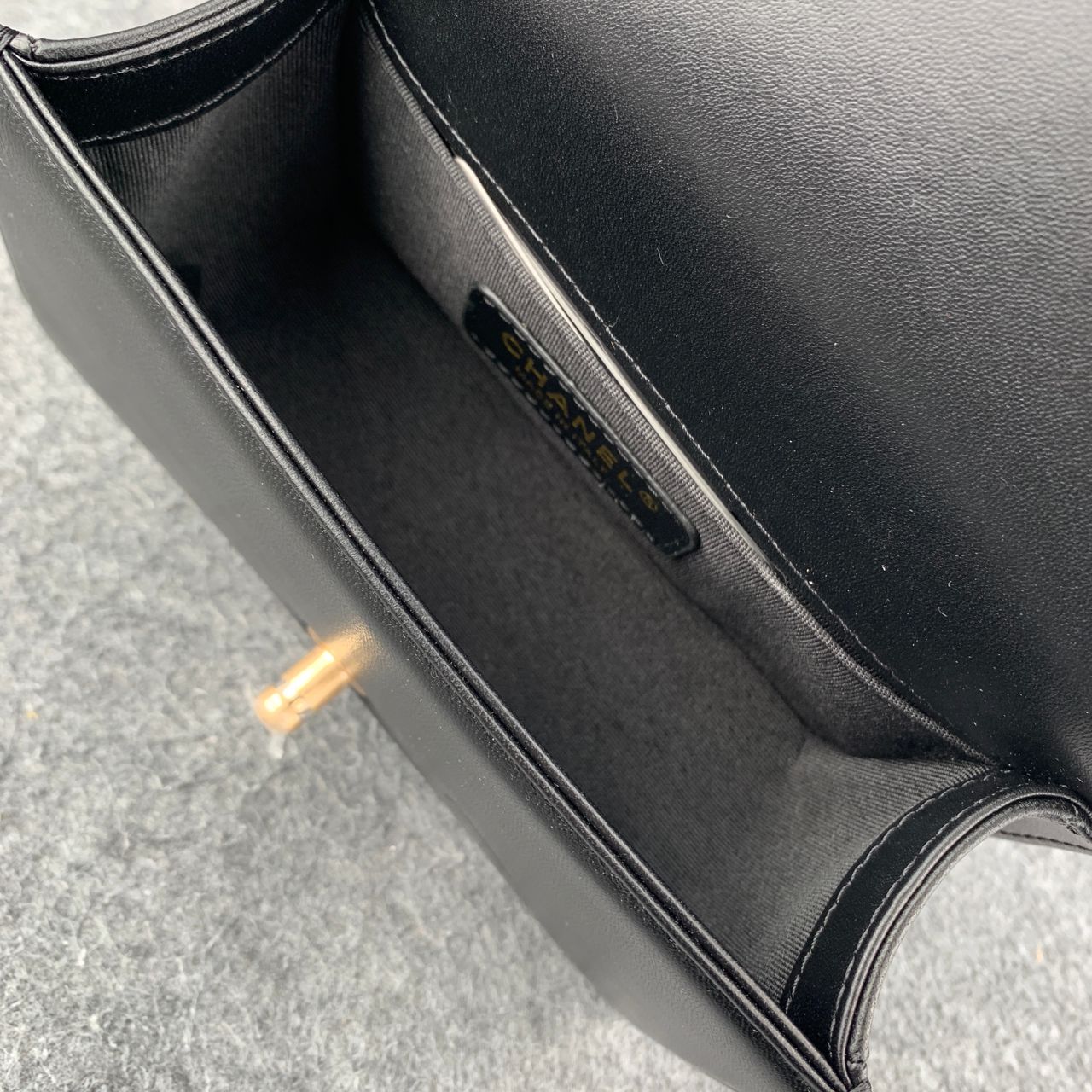 CC Boy Flap Diamond Quilted Small Bag Gold-Tone Black (2018)