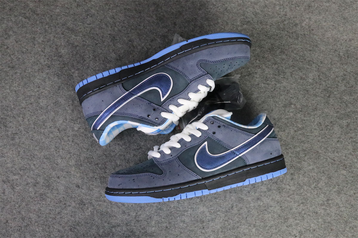 NIKE DUNK SB LOW BLUE LOBSTER