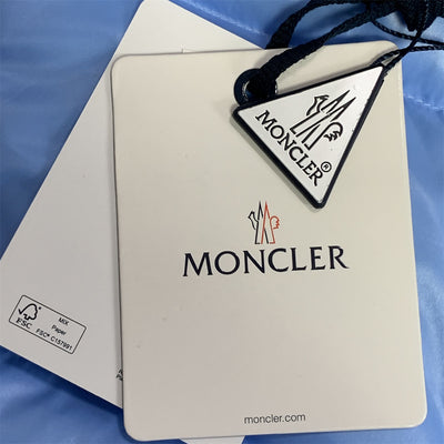 MONCLER NEUES LACKET HELLBLAU 21FW