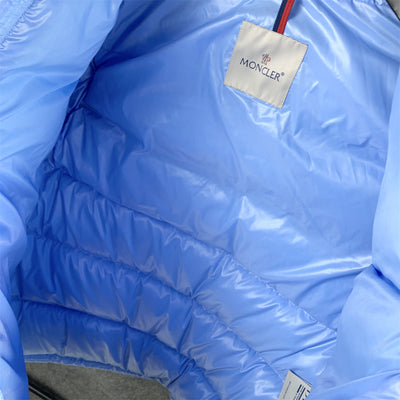 MONCLER NEUES LACKET HELLBLAU 21FW