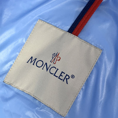 MONCLER NEUES LACKET HELLBLAU 21FW